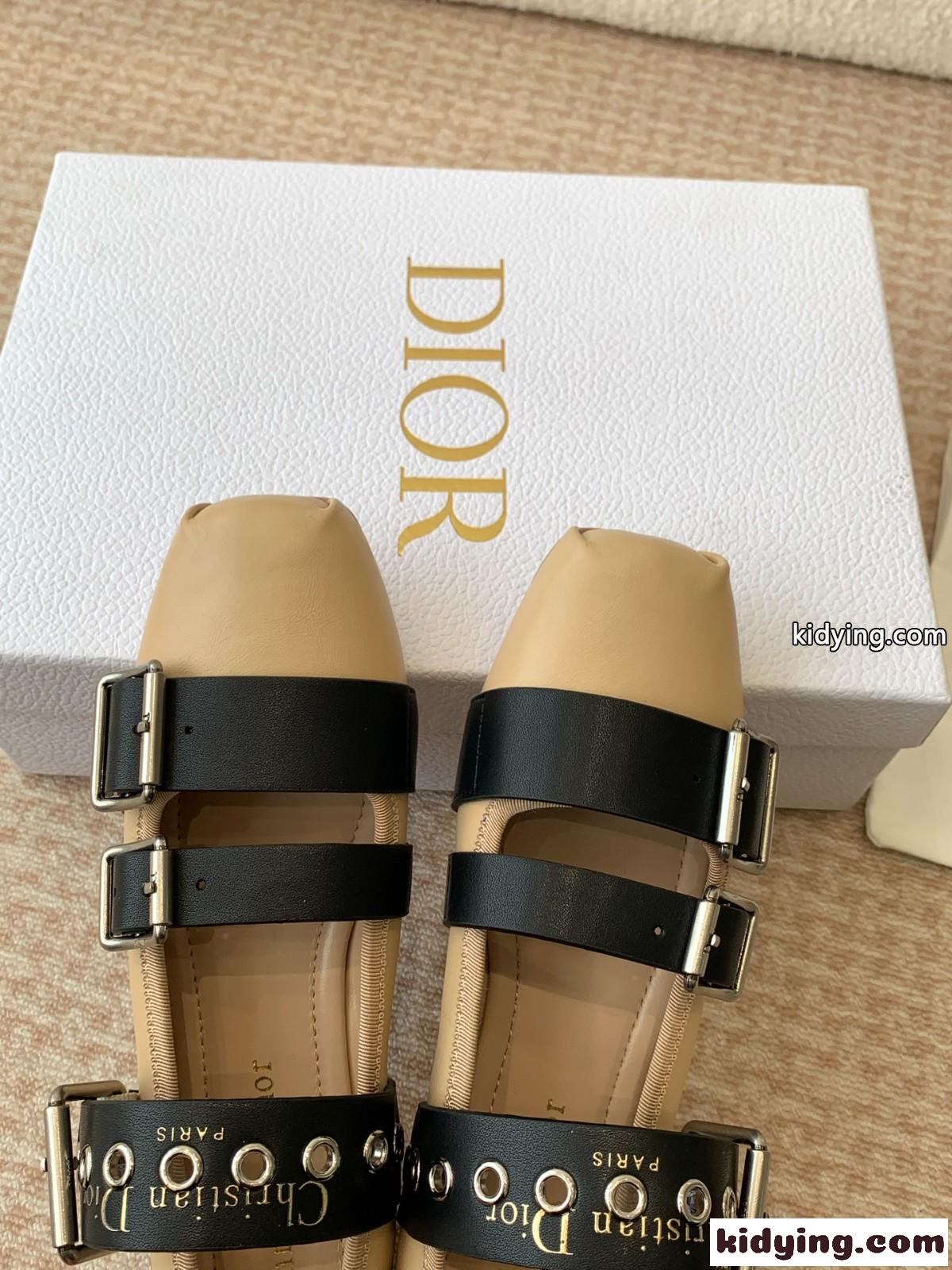 大人クールデザイン&Dior Punk バレリーナ スーパーコピー レザー ベージュ-2