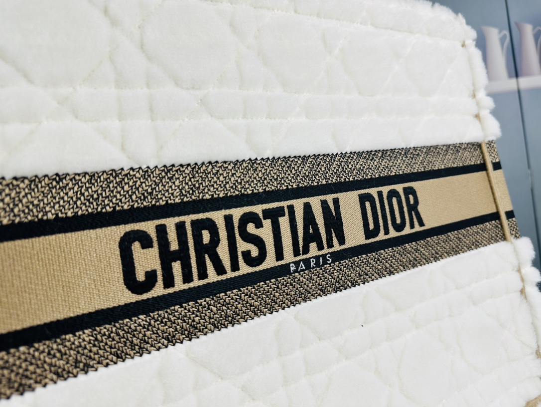 【新作♪秋冬にピッタリ♪】DIOR BOOKTOTE バッグ ラージ クリスチャン・ディオール バッグ コピー-4