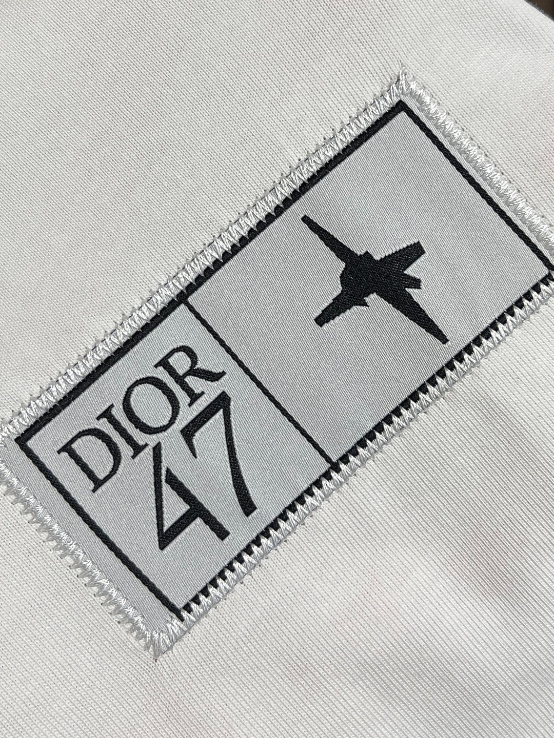 目を引く 刺繍入り クリスチャン・ディオール Tシャツ 偽物 クルーネック 半袖Tシャツ-5