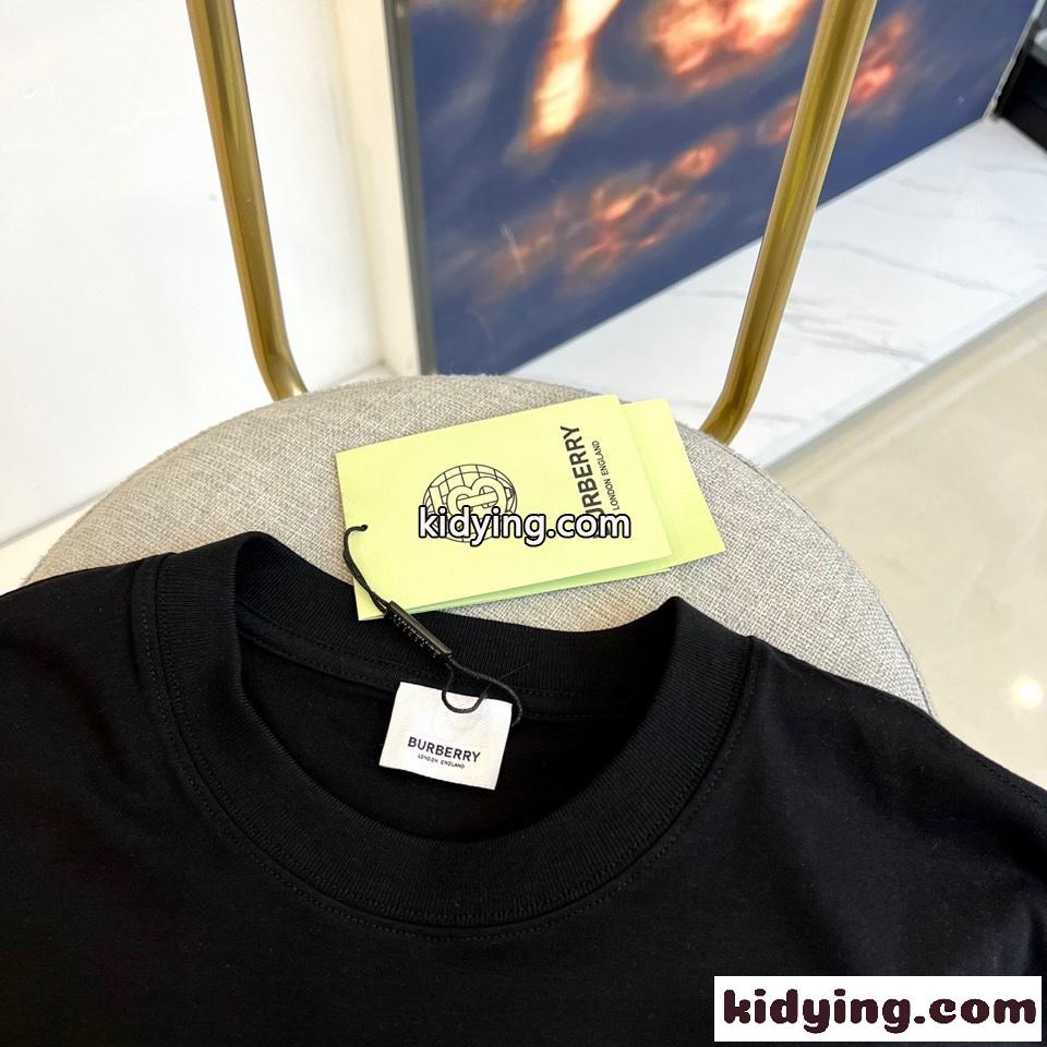 バーバリー Tシャツ コピー 大人気 ロゴ コットン クルーネック 半袖Tシャツ ブラック-1