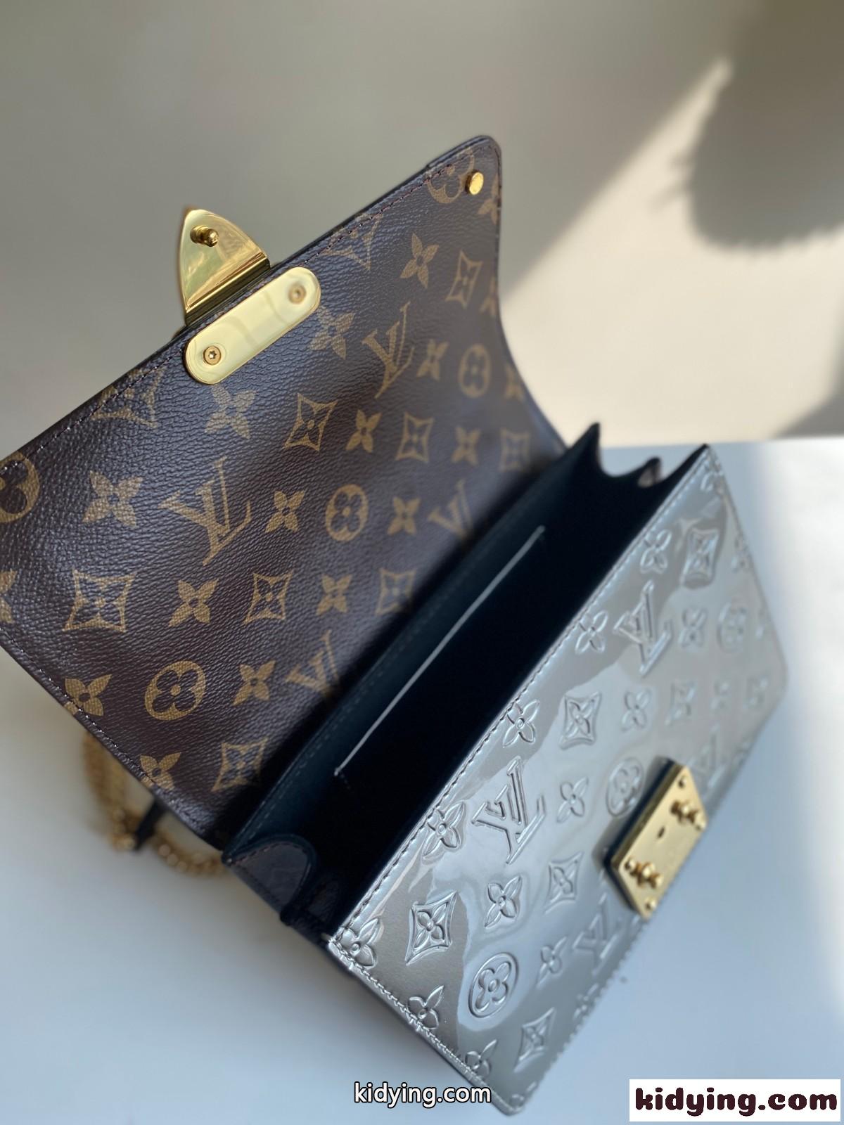 M90516 LV ルイヴィトン ワインウッド モノグラムヴェルニ バッグ スーパーコピー シルバー-4