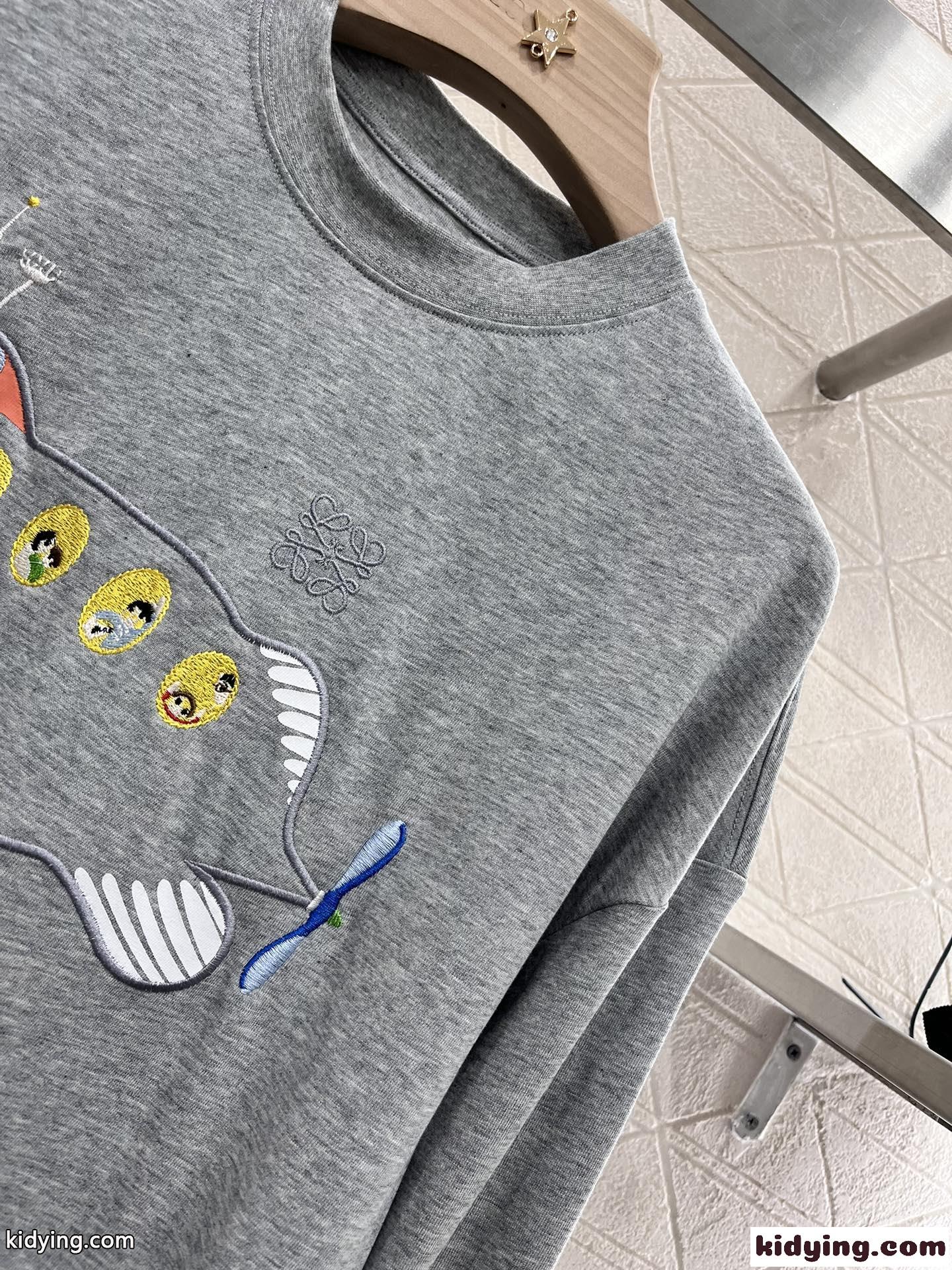 カジュアル 可愛い コットン 長袖Tシャツ ロエベ Tシャツ コピー グレー-3