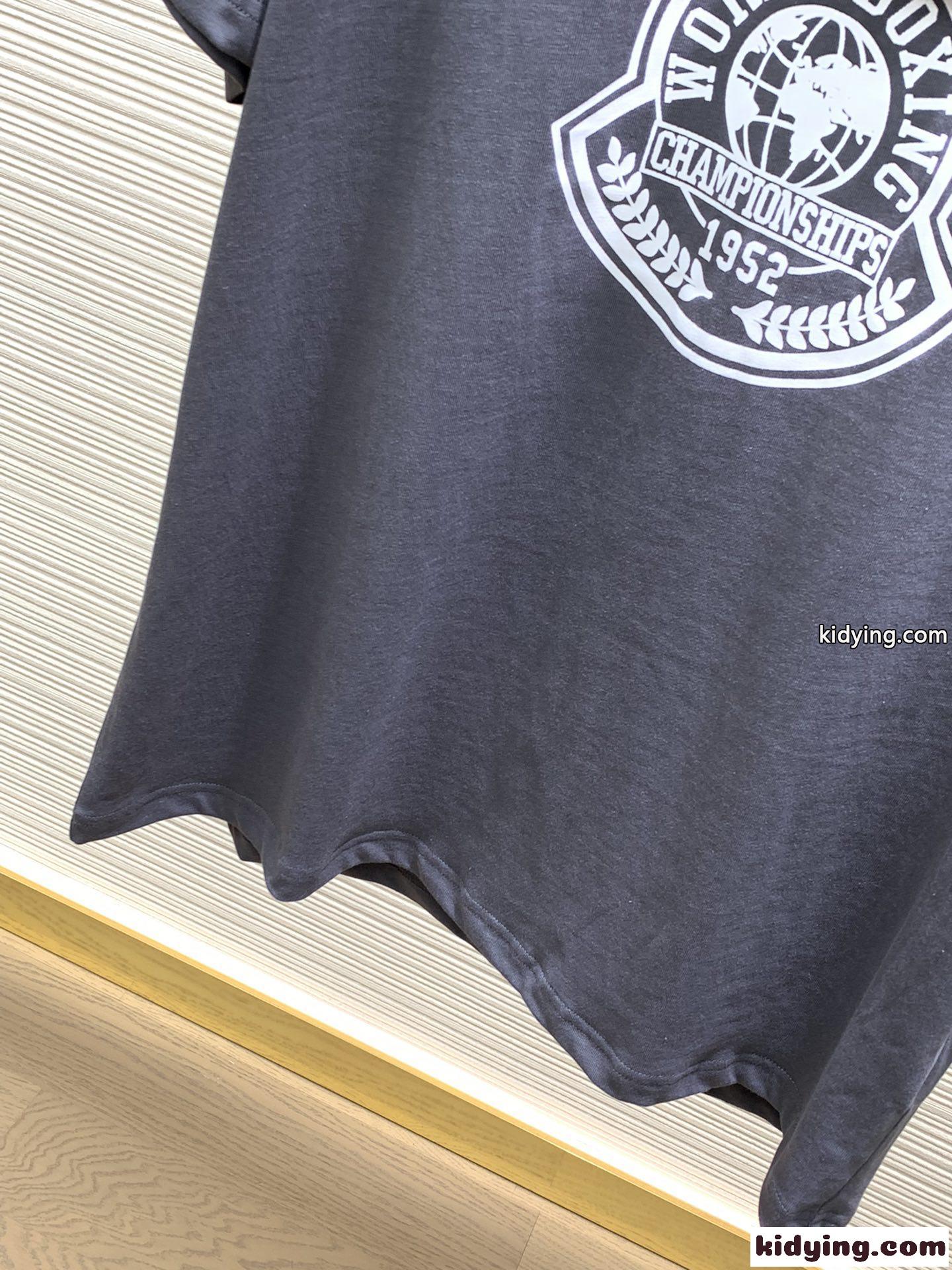 カジュアル ロゴ クルーネック 半袖Tシャツ モンクレール Tシャツ コピー グレー-3