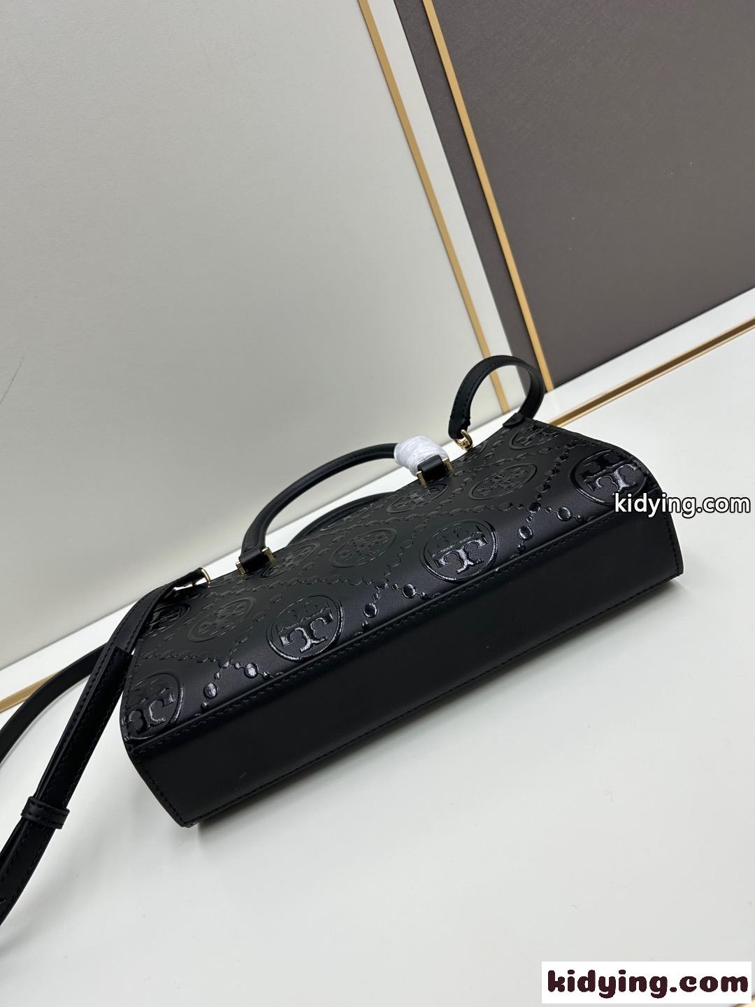 トリーバーチ Tモノグラム エンボス レクタンギュラー スモールトート スーパーコピー ブラック-1
