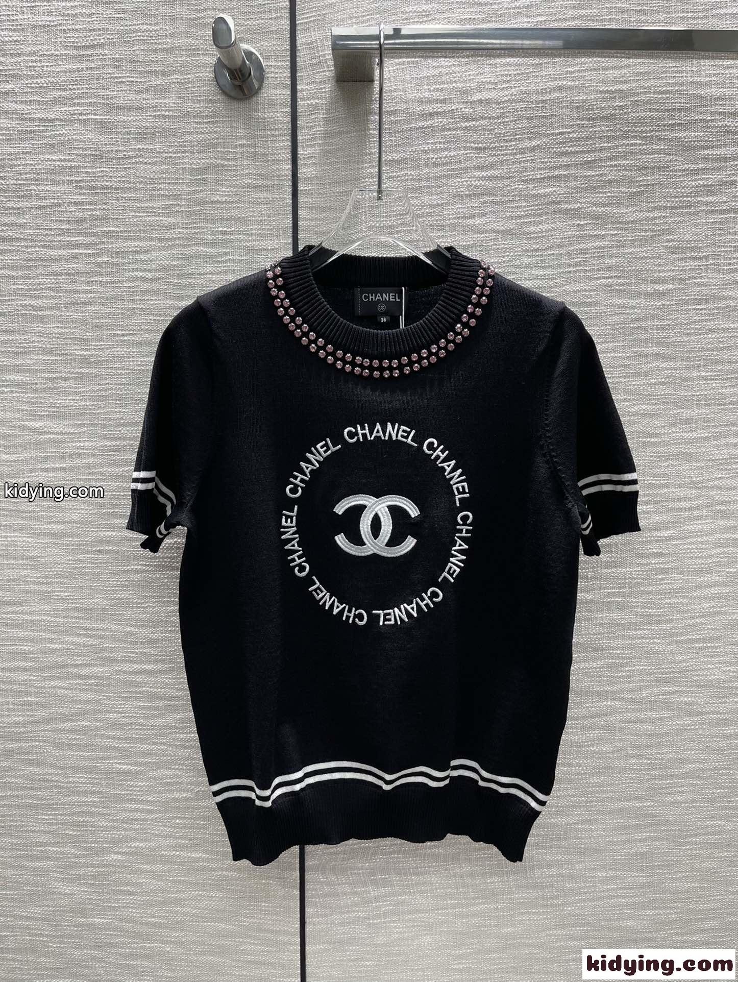 柔らかい 快適 フェミニン クルーネック ロゴ シャネル tシャツ コピー レディース 春夏 半袖 カットソー-4
