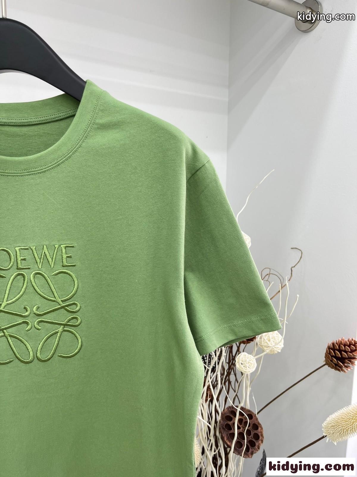 ロエベ Tシャツ コピー 人気 カジュアル 刺繍入り 半袖Tシャツ グリーン-1
