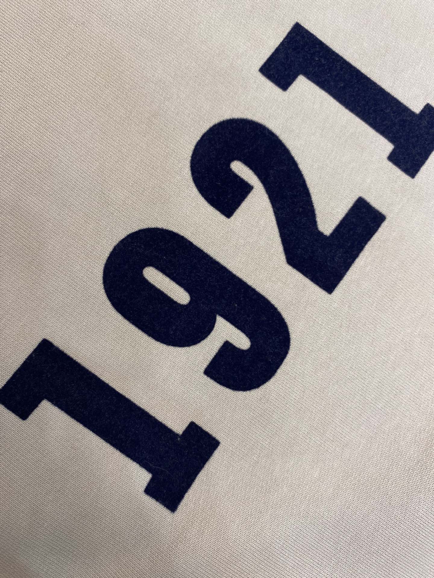 定番 ゆったり 合わせやすい スウェットシャツ グッチ Tシャツ コピー ユニセックス-3