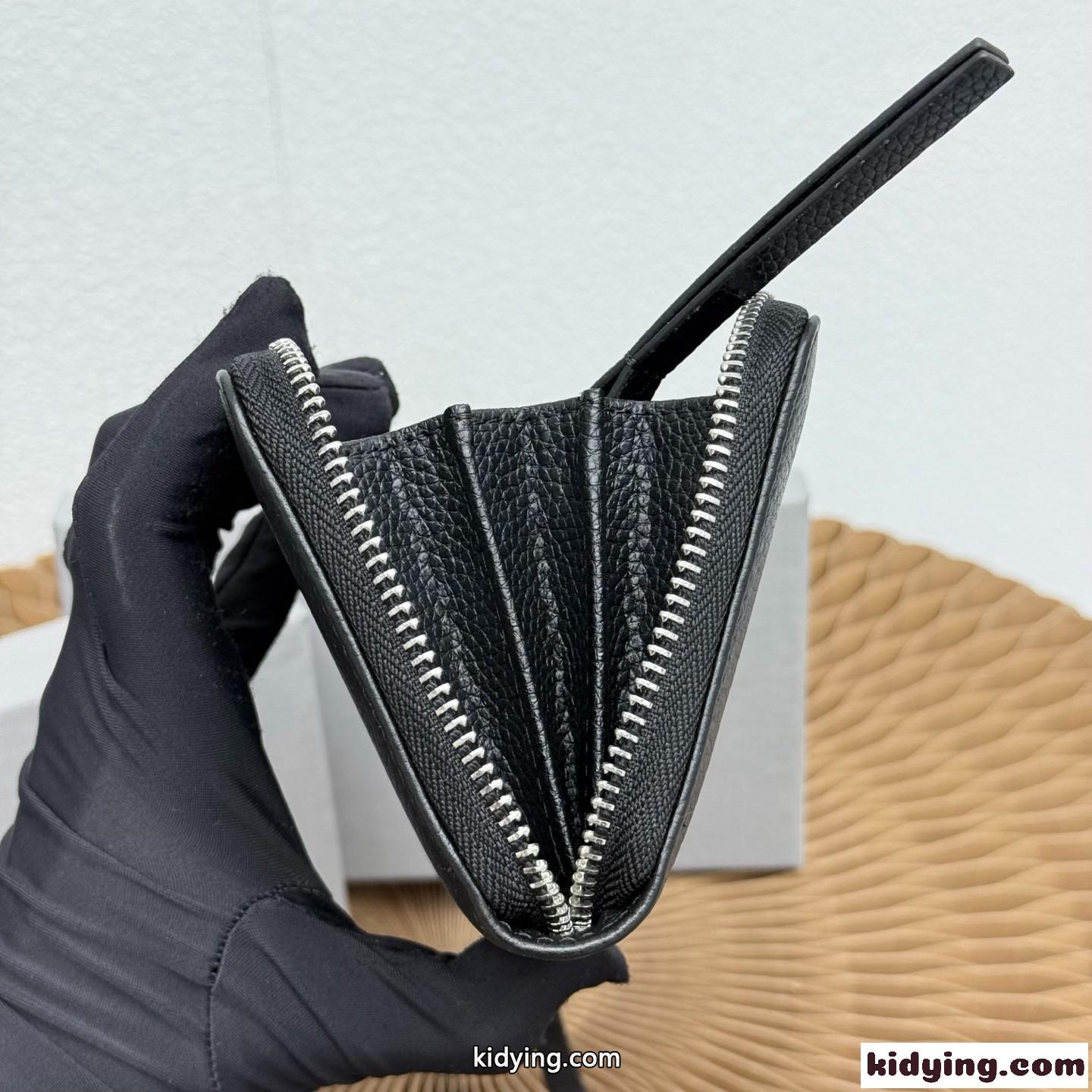 シンプル ロゴ入り 長財布 バレンシアガ 財布 コピー ラウンドファスナー-3