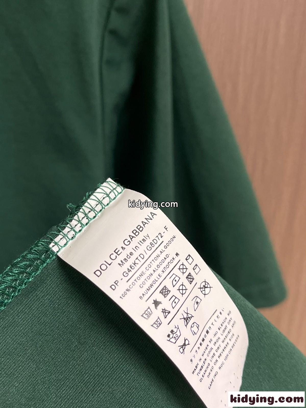 シンプル ドルチェ&ガッバーナ Tシャツ コピー ロゴ 刺繍入り 半袖Tシャツ コットン-3