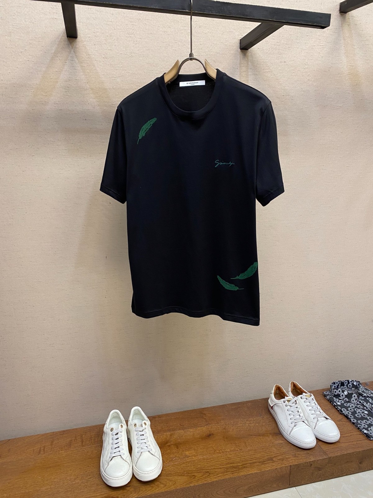 シンプル お洒落 クルーネック 半袖Tシャツ ジバンシィ Tシャツ コピー コットン ブラック-1