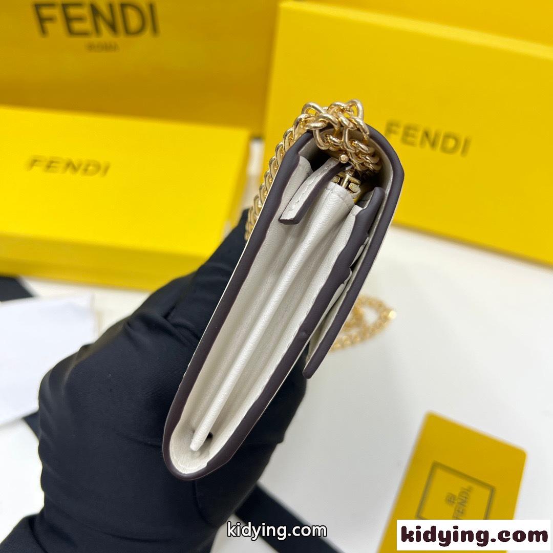 FENDI ROMAコンチネンタル財布 チェーン付きフェンディ 財布 人気 コピー ウォレット ホワイト-3
