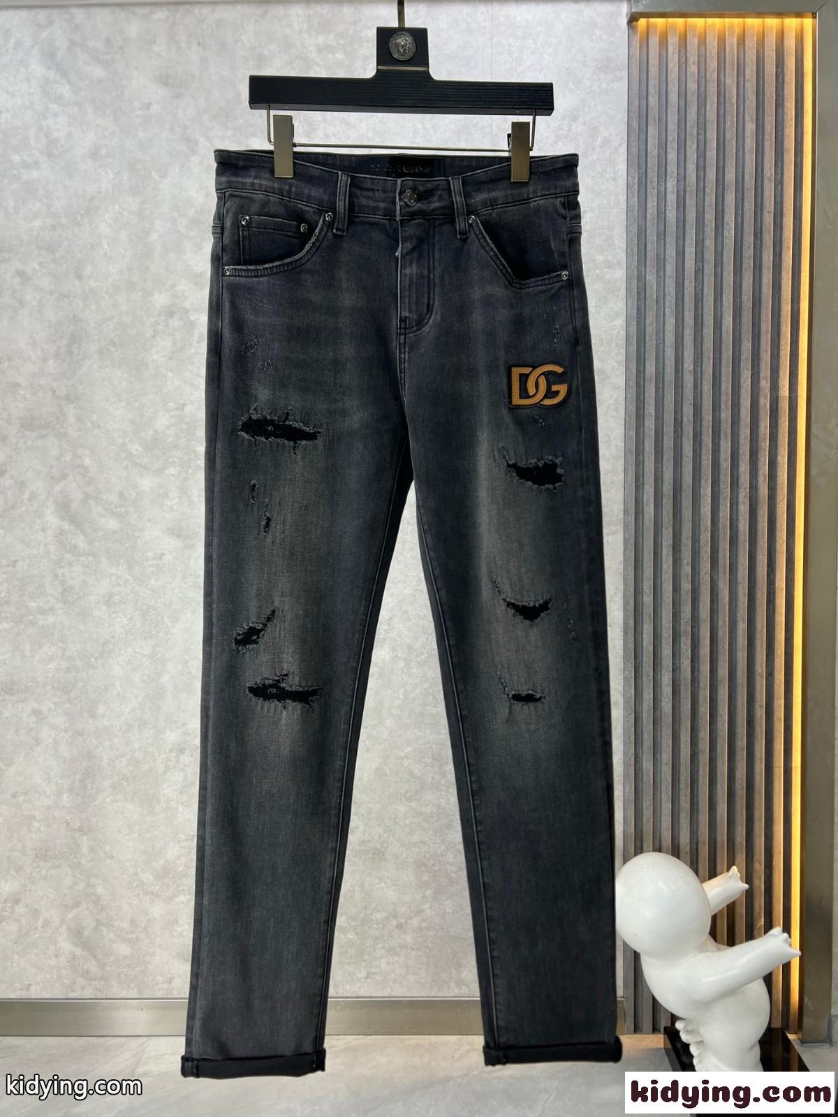 合わせやすい 定番 ドルチェ&ガッバーナ ジーンズ コピー メンズ デニムパンツ-1