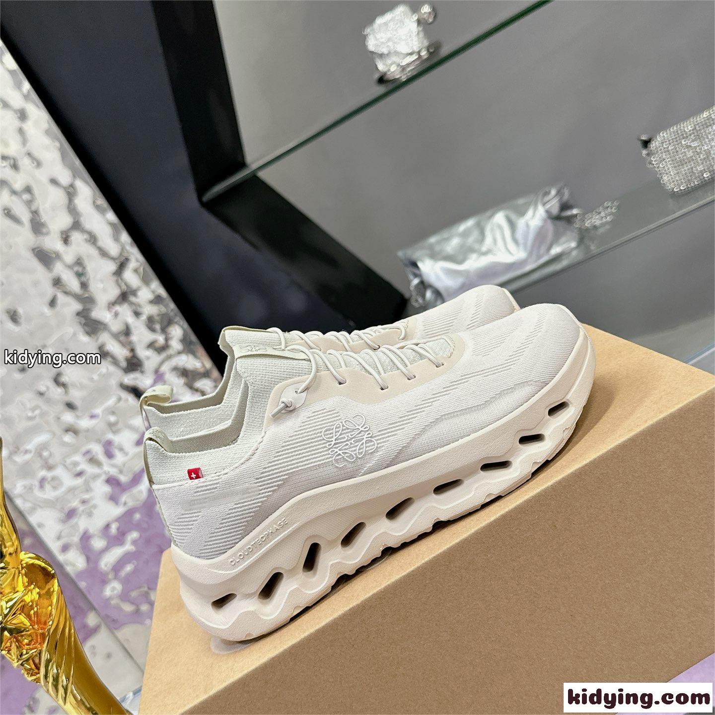 Loewe x On クラウドティルト コラボ スニーカー ロエベ スニーカー コピー ベージュ-0