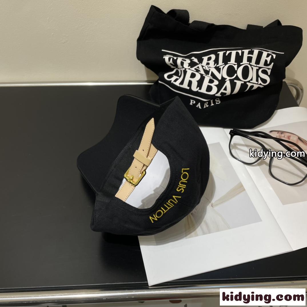 シンプル 合わせやすい 刺繍入り ルイヴィトン キャップ 偽物 帽子 ブラック-0