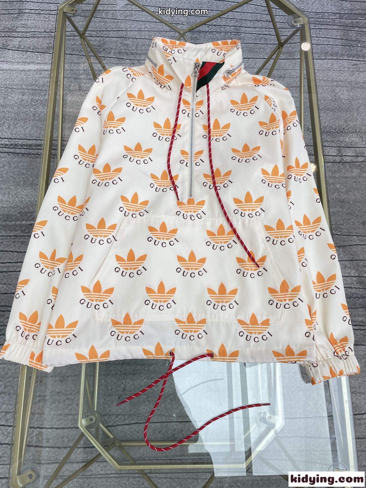 注目コラボ& adidas x Gucci トレフォイル プリント ジャケット グッチ ジャケット コピー 長袖 日焼け止め-0