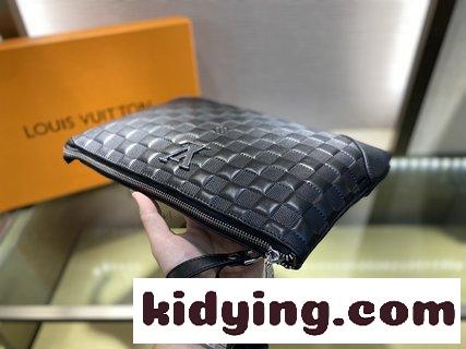 ルイヴィトンのカバン コピー Lvハンドバックv家の最新のクリップバッグは容量が大きくて 手持ちのバッグは元の製品の版質です-0