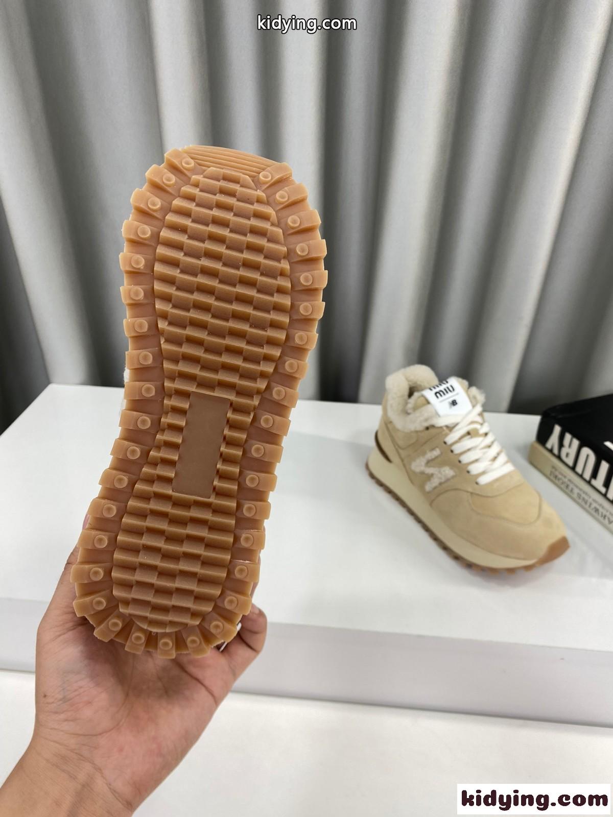 New Balance x Miu Miu ボアスニーカー ミュウミュウ スニーカー コピー レディース-4