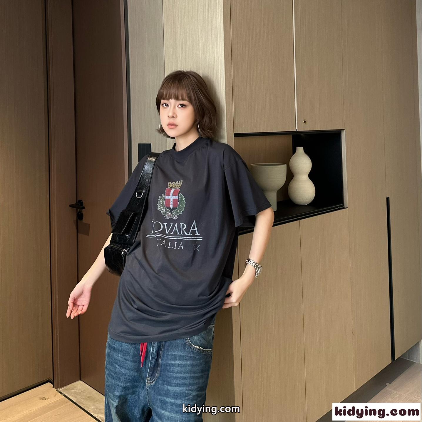 ユニセックス プリント入り オーバーサイズ 半袖Tシャツ バレンシアガ Tシャツ コピー-2