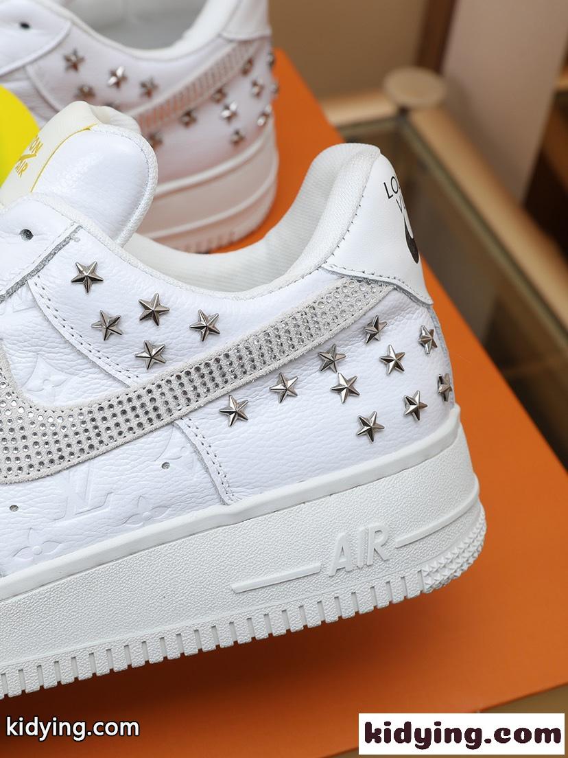 Louis Vuitton x OFF-WHITE x Nike 目立つ ローカット 人気 オフホワイト スニーカー コピー カジュアル-4