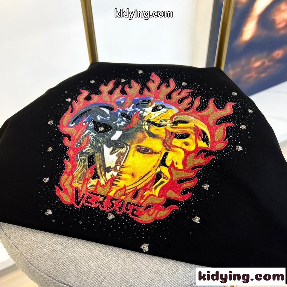 ヴェルサーチェ Tシャツ 偽物 人気 メドゥーサ クルーネック半袖Tシャツ ブラック-2