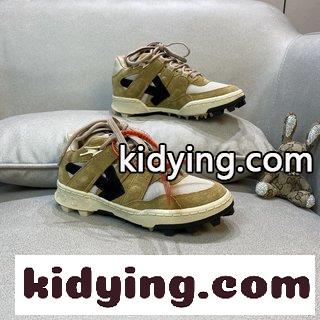 ​OFF-WHITE Virgil Ablo 2021早期新型シューズOff- whiteブランドは80年代のテニスシューズをヒントにデザインされた新しいスポーツレジャーシューズを発表した-1