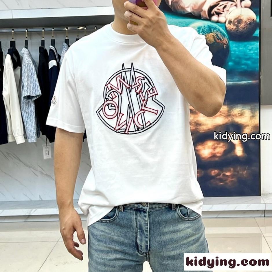 定番 カジュアル ロゴ クルーネック 半袖Tシャツ モンクレール Tシャツ 偽物 ホワイト-1