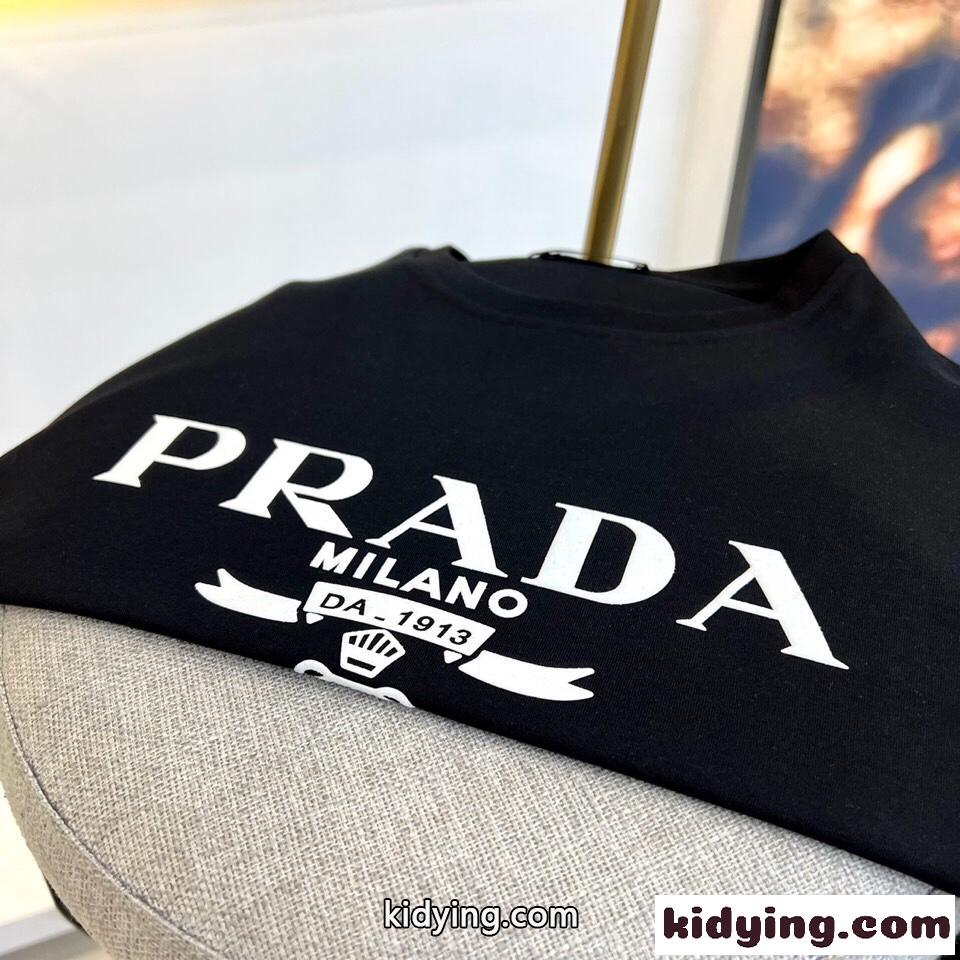 シンプル ロゴ 合わせやすい クルーネック 長袖Tシャツ プラダ Tシャツ コピー ブラック-3