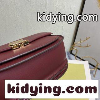 マイケルコース 軽量 バッグコピー バッグ型の実用的できちんとしたもの 身につけると違った雰囲気をもたらし 楽しい気分になります-0