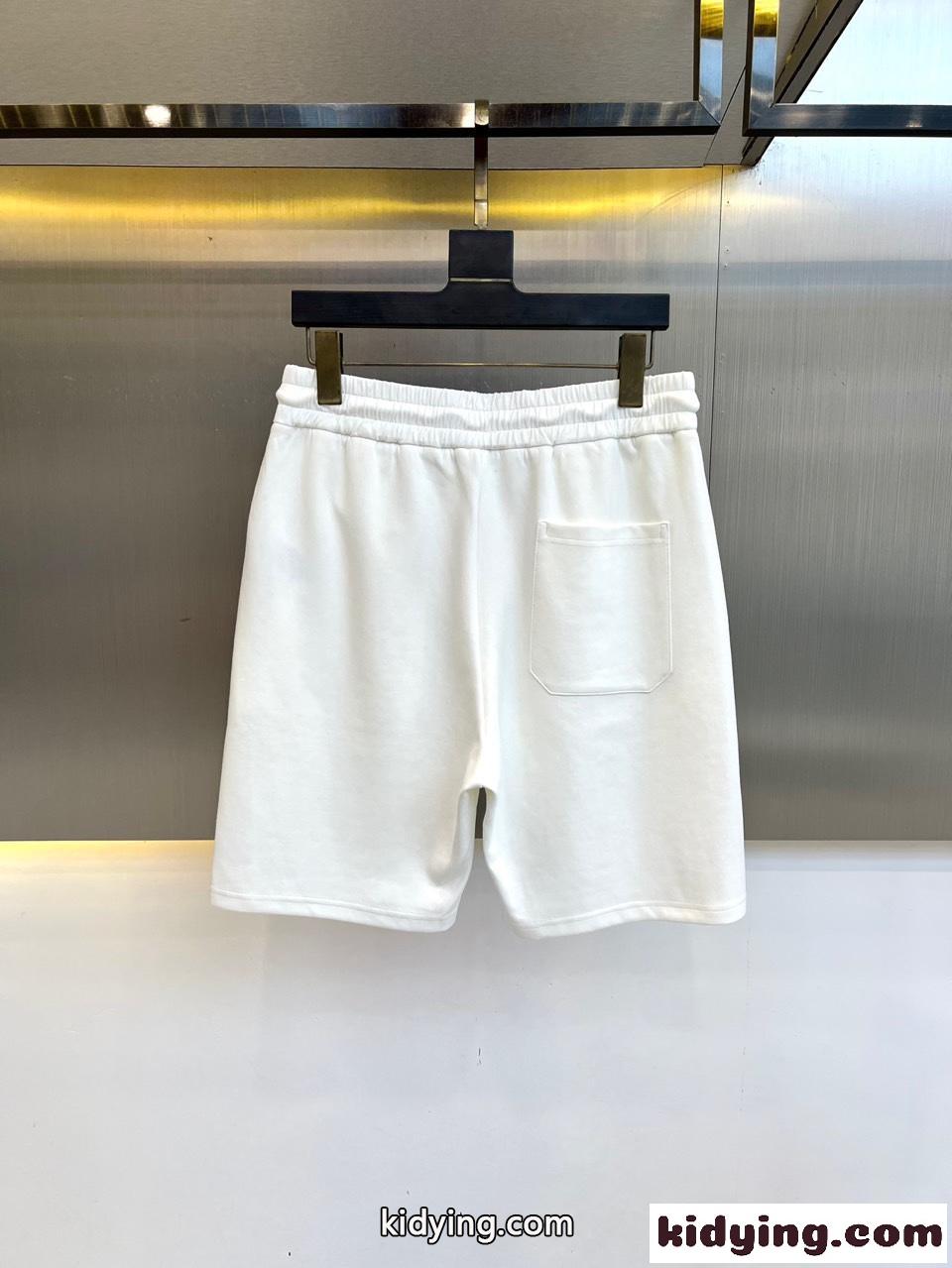 カジュアル 合わせやすい ロゴ ショートパンツ アルマーニ パンツ 偽物 ホワイト-1