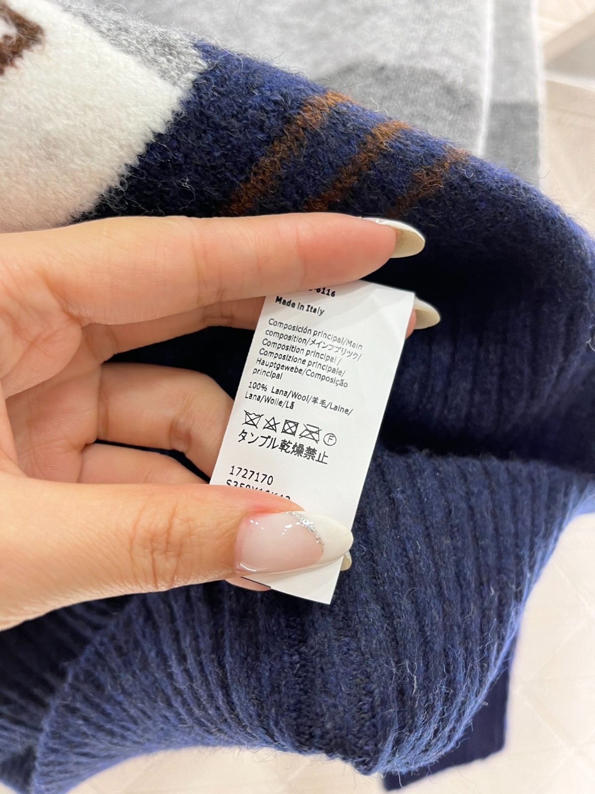 クルーネック ニットカーディガン ロエベ ニット コピー お洒落 可愛い-3