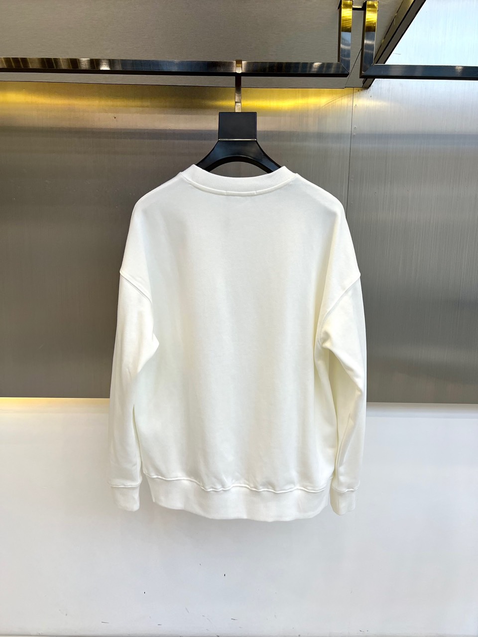 フェンディ Tシャツ コピー カジュアル ロゴ入り クルーネック スウェットシャツ ホワイト-4