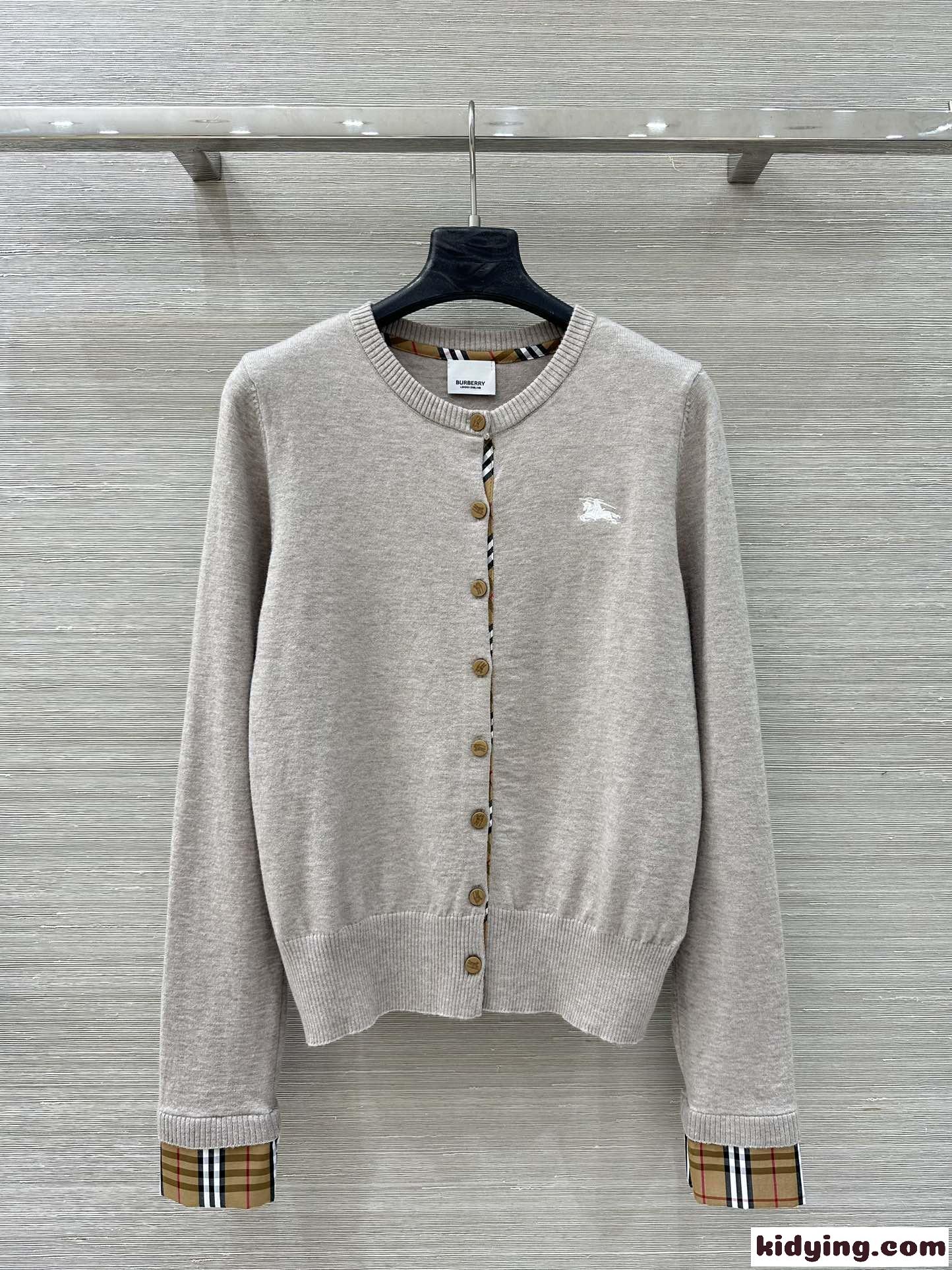 バーバリー ニット 偽物 合わせやすい ウール＆カシミヤ クルーネック カーディガン-2