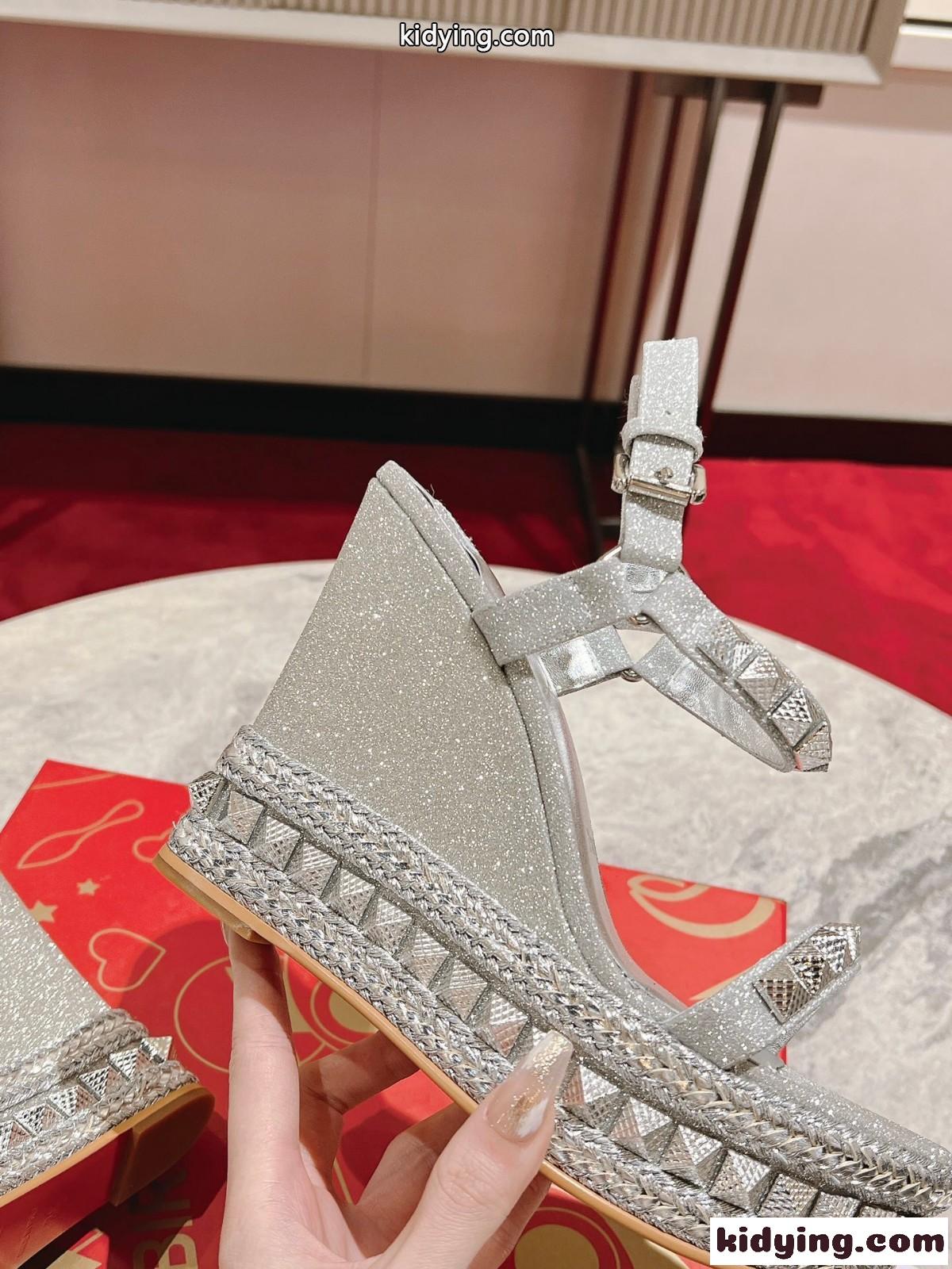 歩きやすい 12CM ウェッジソール クリスチャン・ルブタン サンダル コピー レディース シルバー-1