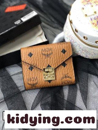 MCM新品のPatricia三つ折りジッパー財布は 小型でコンパクトで 線が簡潔である エムシーエム バッグ 買取 コピー-4
