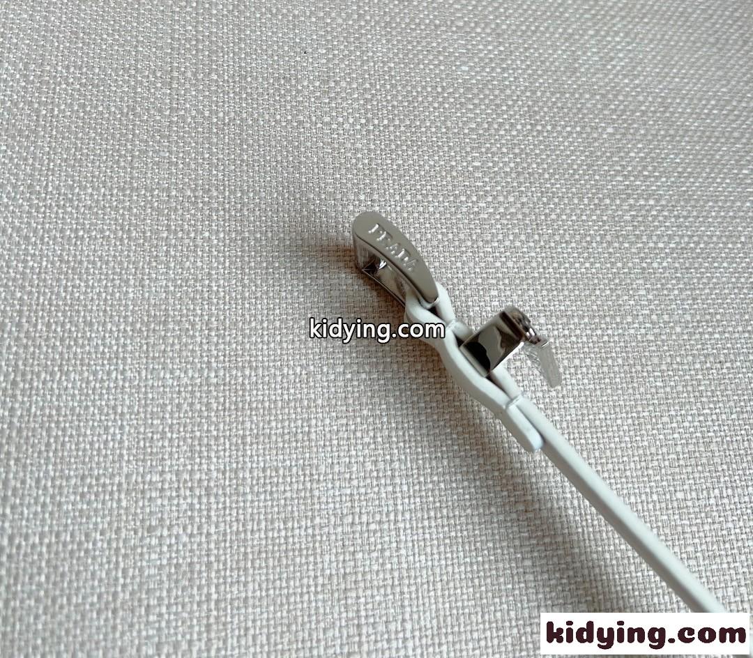プラダ ベルト 偽物 洗練された 合わせやすい レザーベルト ホワイト-4