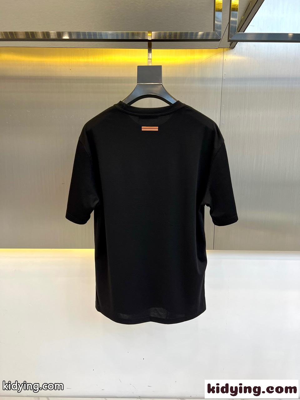 お洒落 ロゴプリント 半袖Tシャツ エルメネジルド・ゼニア Tシャツ 偽物 ブラック-3