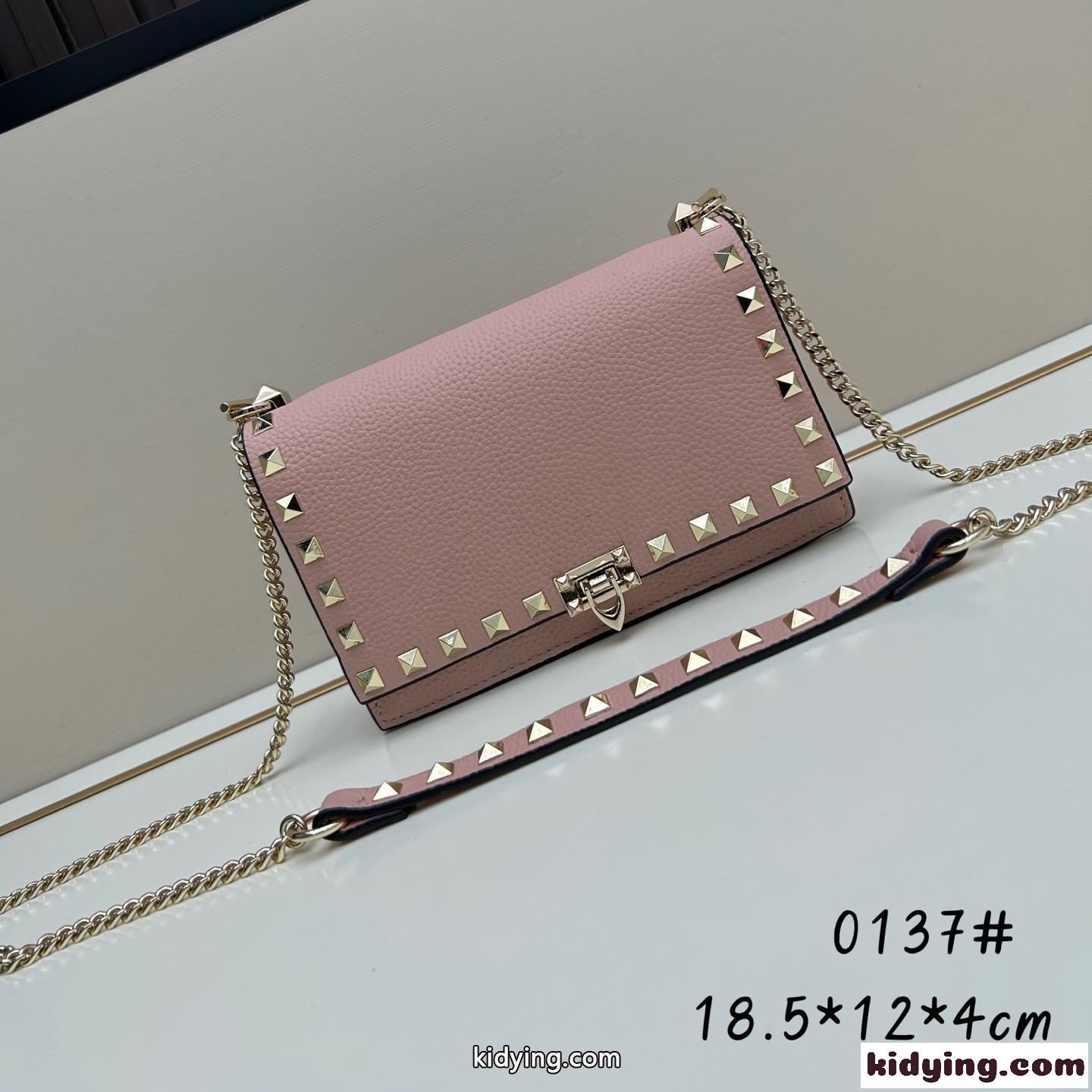 ヴァレンティノ バッグ コピー 人気 ロックスタッズ ショルダーバッグ ピンク-2