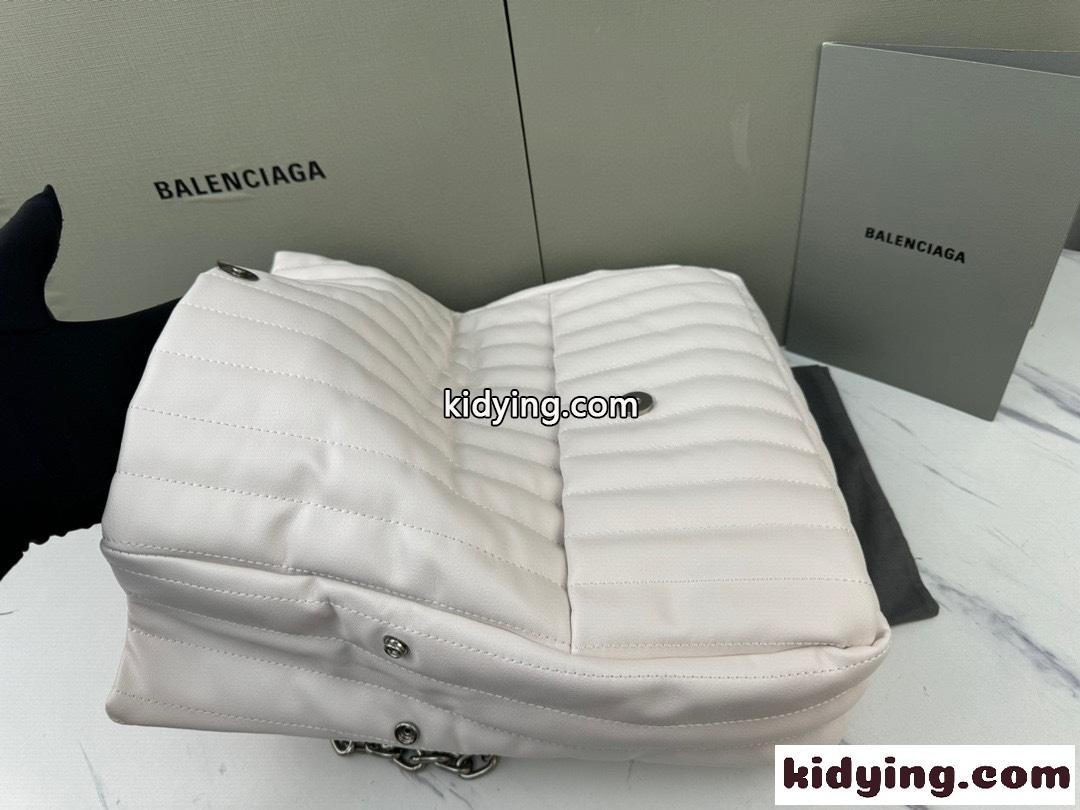 バレンシアガ モナコ スモール チェーンバッグ キルテッド スーパーコピー シルバー金具-4