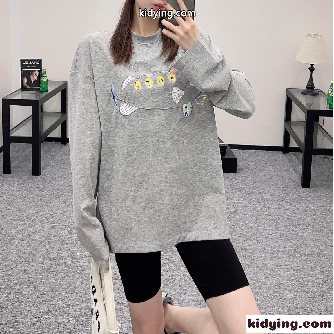 カジュアル 可愛い コットン 長袖Tシャツ ロエベ Tシャツ コピー グレー-0