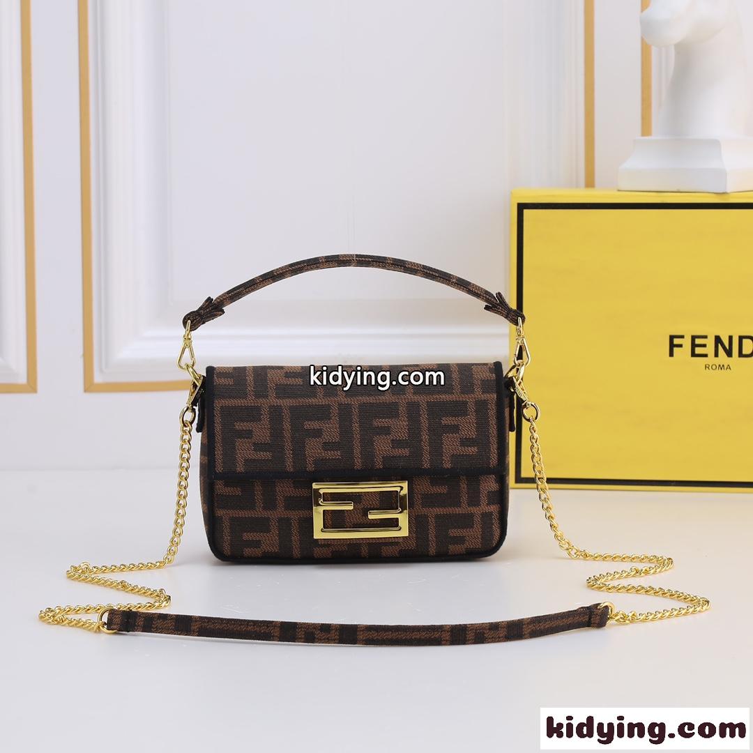 FENDI バゲット ミニ ブラウンファブリック バッグ スーパーコピー フェンディ バッグ 人気 コピー-0