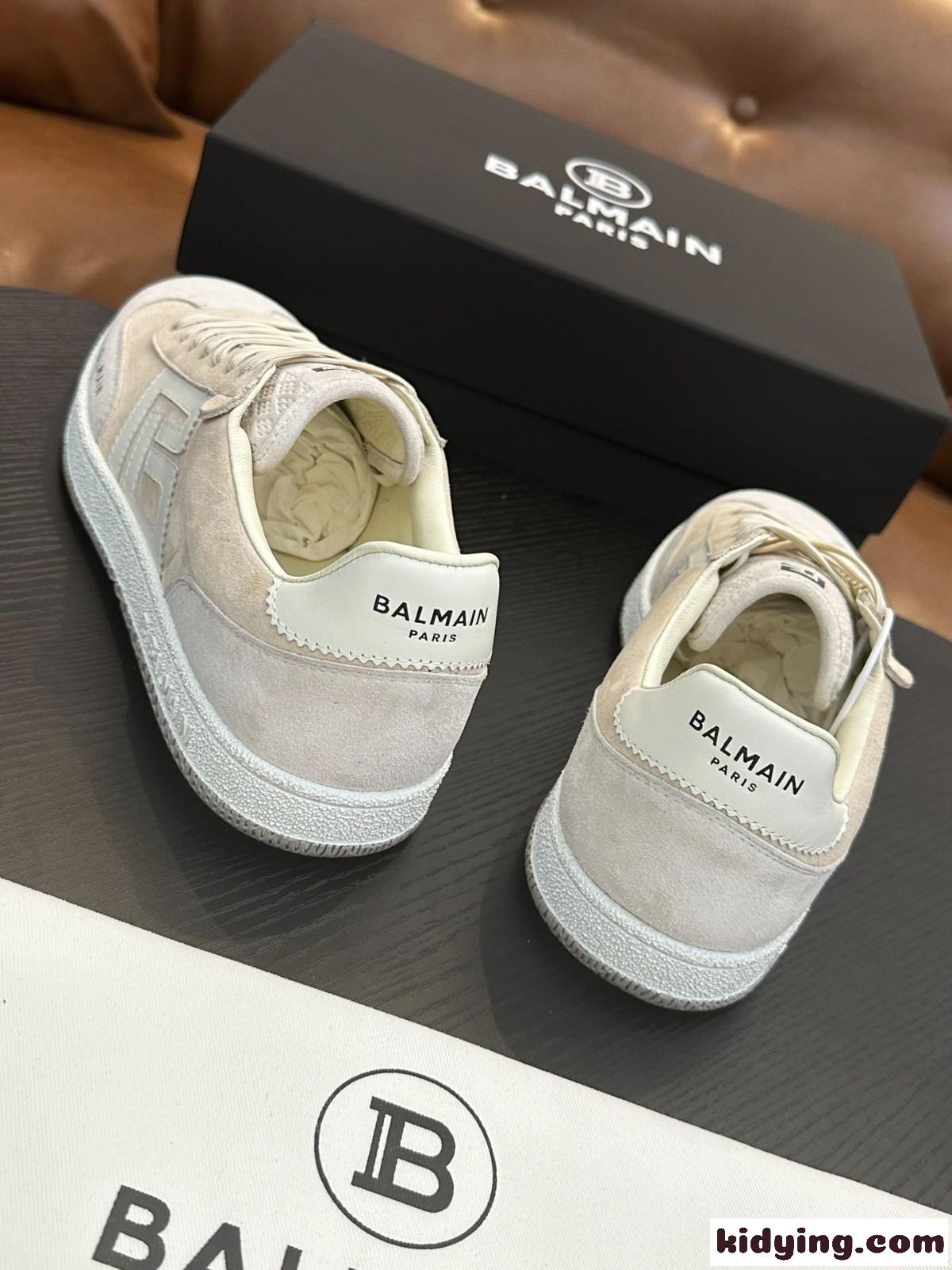 Balmain Swan スエードスニーカー 定番 カジュアル バルマン スニーカー スーパーコピー-1