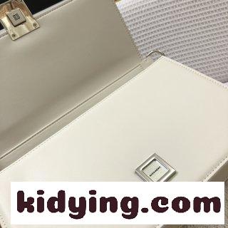 ​ジバンシーの新型チェーンバッグ 2つのサイズ 大衆のニーズに合って 人の金を全く選ばない ジバンシー バッグ 人気コピー-2