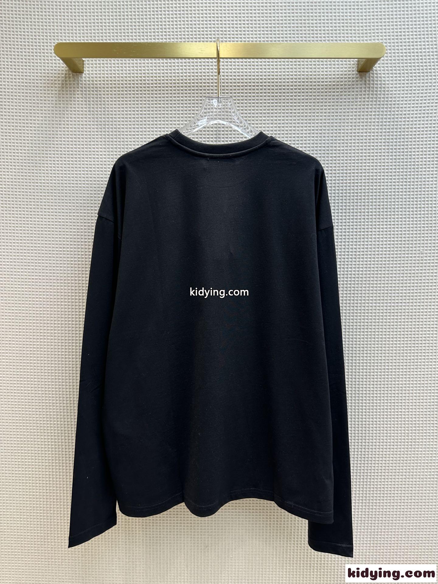 ミュウミュウ Tシャツ コピー 長袖 コットン シンプル ロゴ入り 着心地いい クルーネック-4