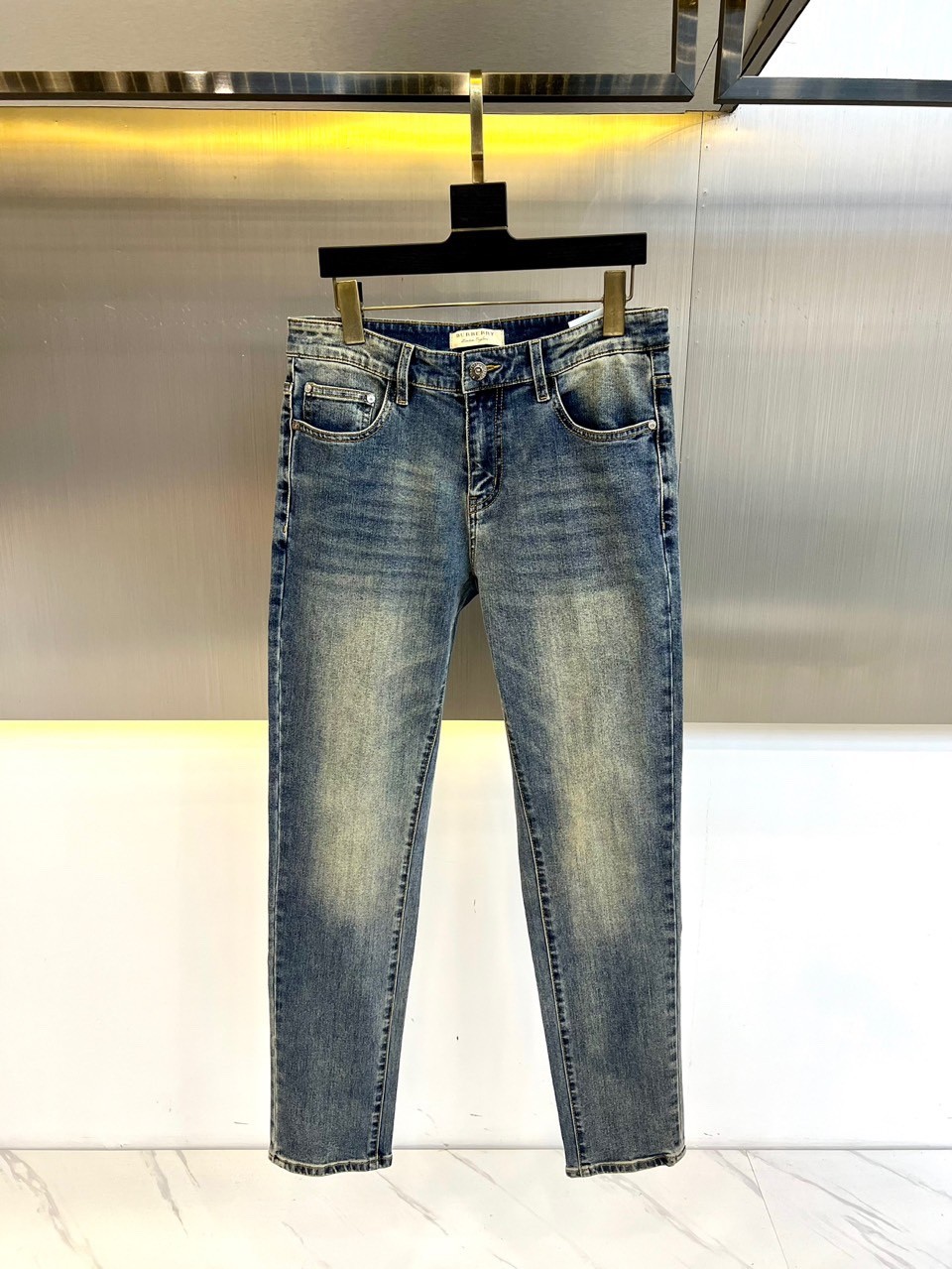 カジュアル ストレッチ デニムパンツ バーバリー ジーンズ コピー メンズ-0