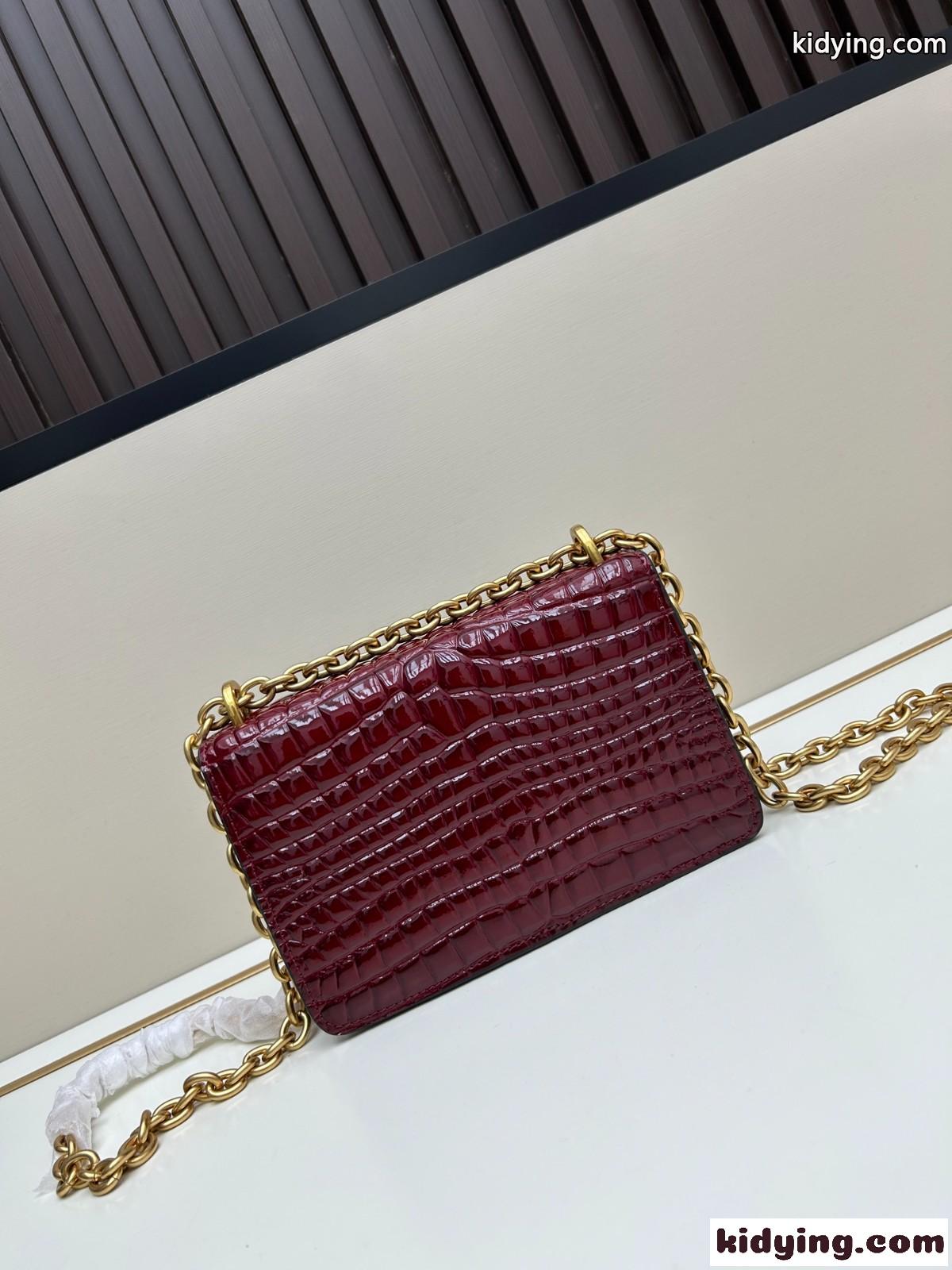 ヴァレンティノ バッグ コピー 上品 クロコダイルレザー ショルダーバッグ レッド-2