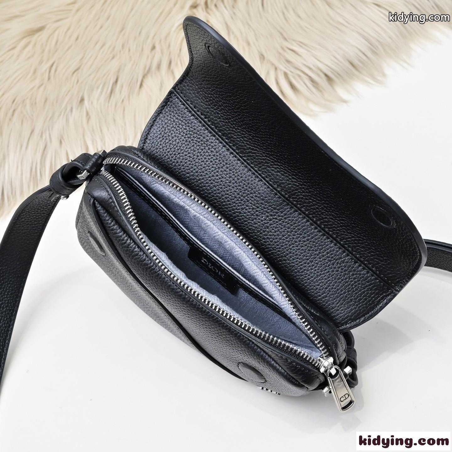 クリスチャン・ディオール Saddle バッグ ミニ スーパーコピー メンズバッグ ブラック-4