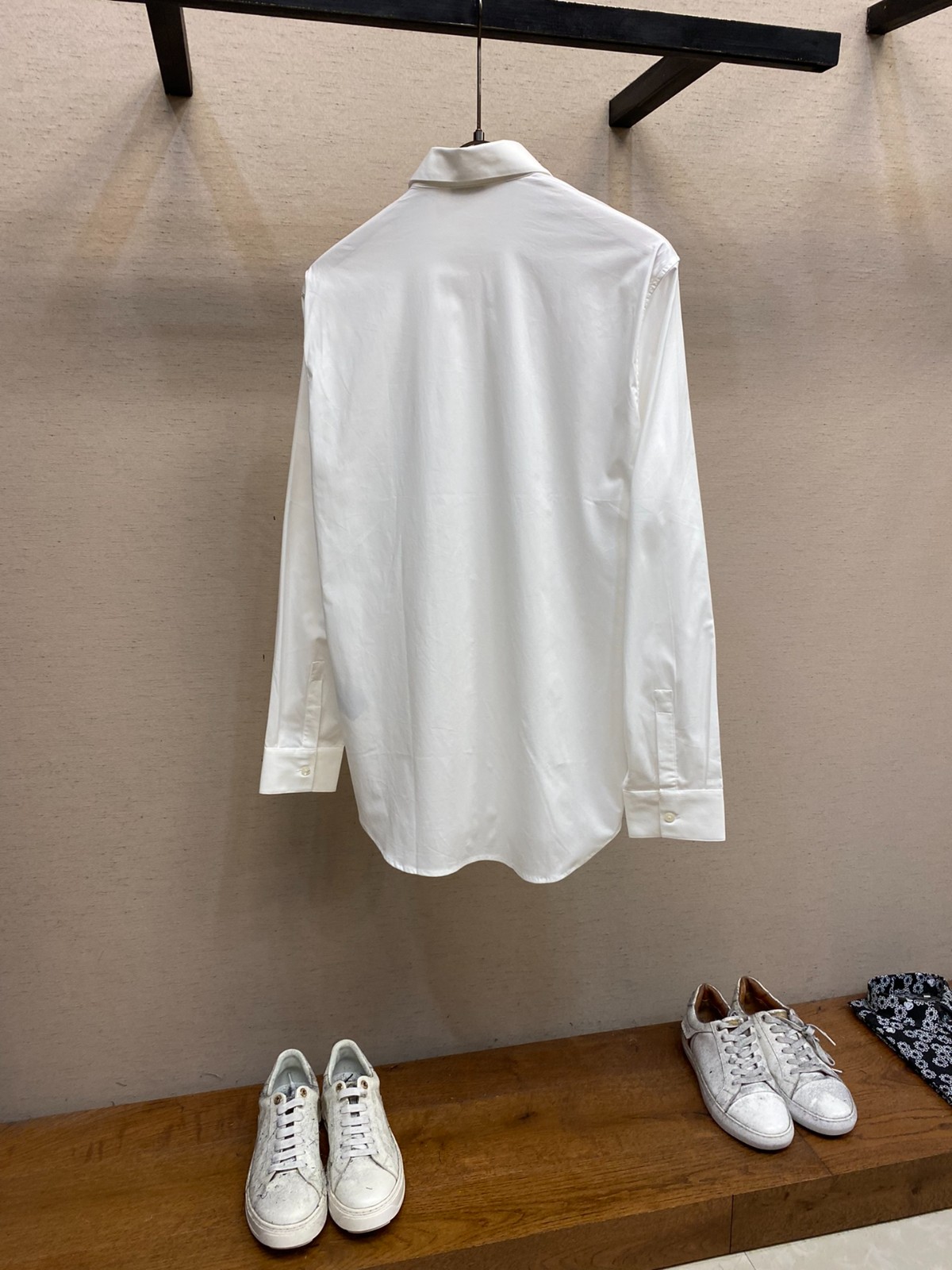 シンプル 刺繍入り ロングスリーブシャツ クリスチャン・ディオール シャツ コピー ホワイト-2