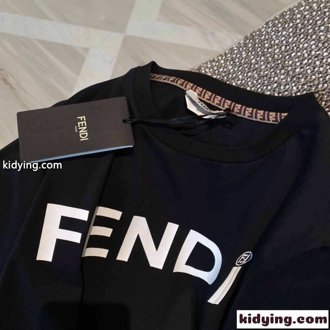 シンプル 定番 ロゴ プリント クルーネック レディース フェンディ Tシャツ コピー 半袖 トップス 人気 コットン-3