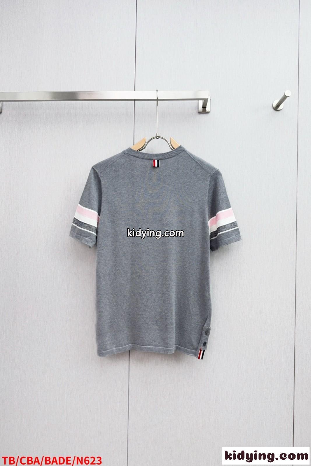 カジュアル お洒落 ニットTシャツ トムブラウン Tシャツ 偽物 クルーネック-2