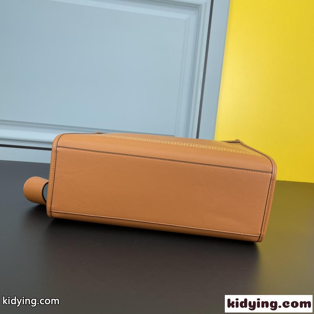 Fendace プリント レディース 2WAY トートバッグ ブラウン レザー ロゴ フェンディ バッグ 人気 コピー-3